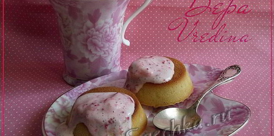 Рецепт мини-манников с клубникой