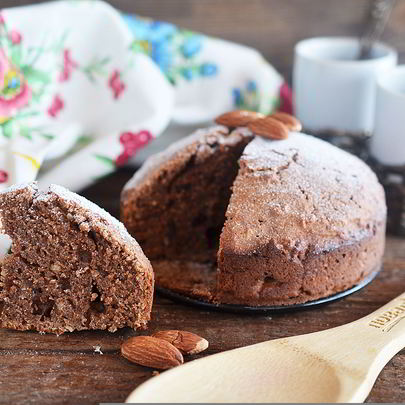 Постный шоколадный манник с миндалем