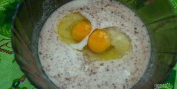 шоколадный манник с карамельными яблоками