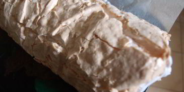 меренговый рулет