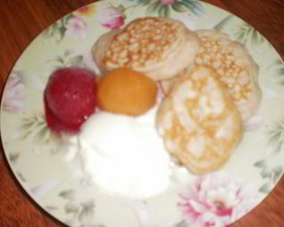 Оладушки на ежевичном йогурте