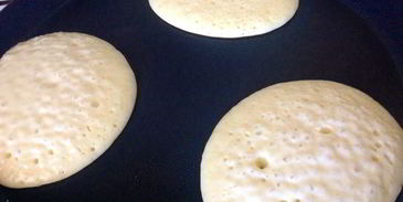 оладьи на кефире, жареные без масла