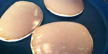 оладьи на кефире, жареные без масла