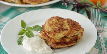 оладьи с кабачком и курицей