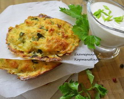 Рыбные оладушки с йогуртовым соусом