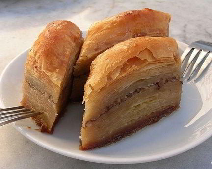 Пахлава с грецкими орехами