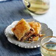 Рецепт Пахлавы с медово-розовым сиропом