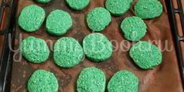 печенье с чаем матча