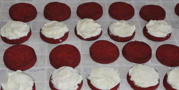 печенье-сэндвич красный бархат