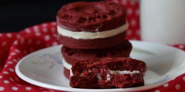 печенье-сэндвич красный бархат