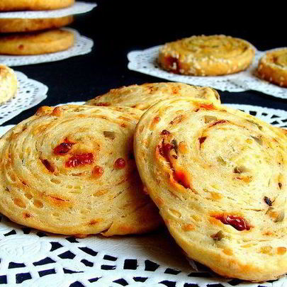 Пряное сырное печенье Средиземье