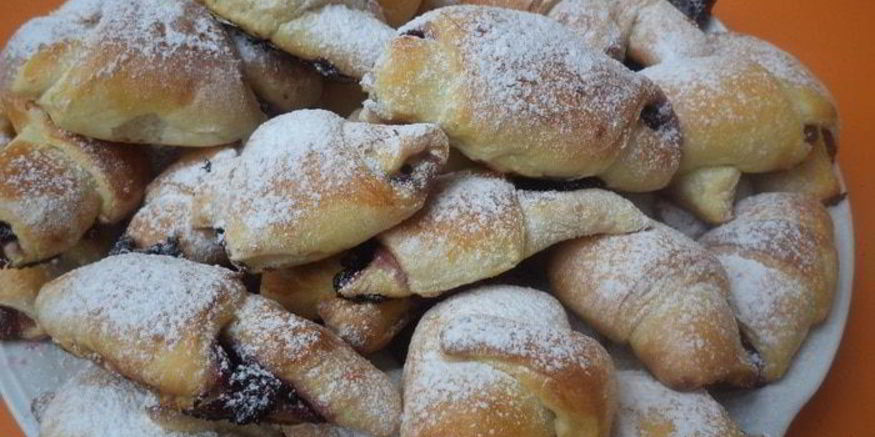 Рецепт рогаликов со смородиновым джемом