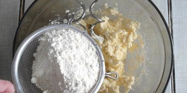 рогалики творожные с какао и корицей