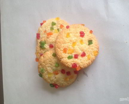 Творожное печенье с цукатами
