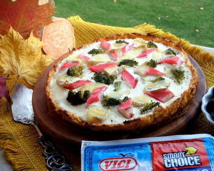 Киш на овощном корже с крабовыми палочками