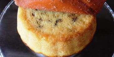 кукурузный пирог с творогом и вяленой клюквой