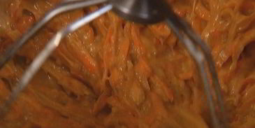 морковный пирог с корицей и имбирем