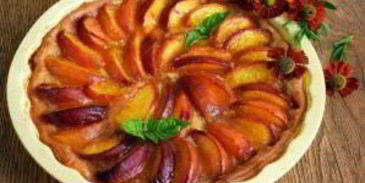 персиковый пирог на слоеном тесте