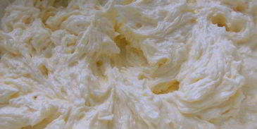 пирог дровосека с клюквой, яблоками и кокосовым топпингом