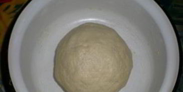 пирог из клубники в мультиварке