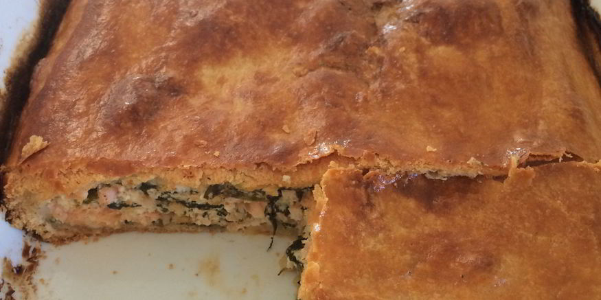 Рецепт пирога с семгой и брынзой