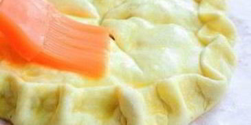 пирог со скумбрией из обалденного теста