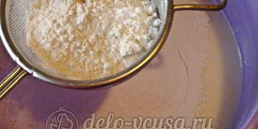 сметанный пирог с персиками