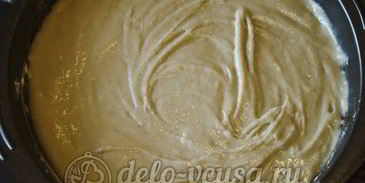 сметанный пирог с персиками