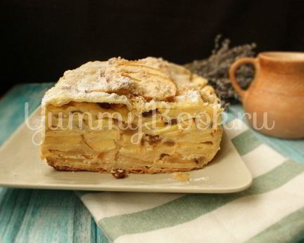 Яблочный пирог из слоеного теста