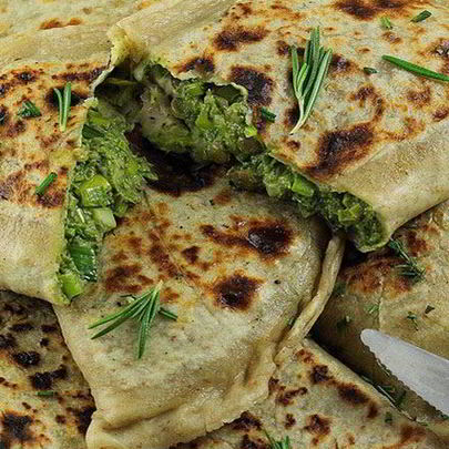 Кутабы с зеленью