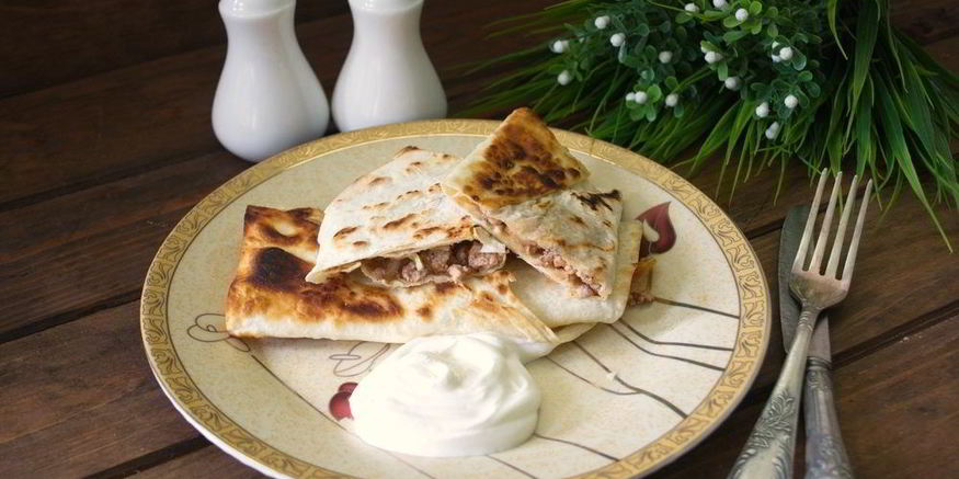 Рецепт ленивых пирожков с мясом