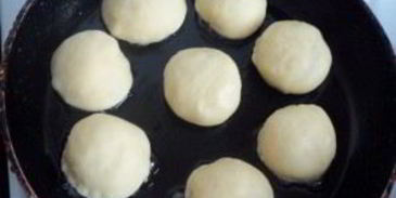 пирожки из готового бездрожжевого теста