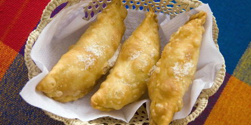 Рецепт пирожков на кефире на сковороде