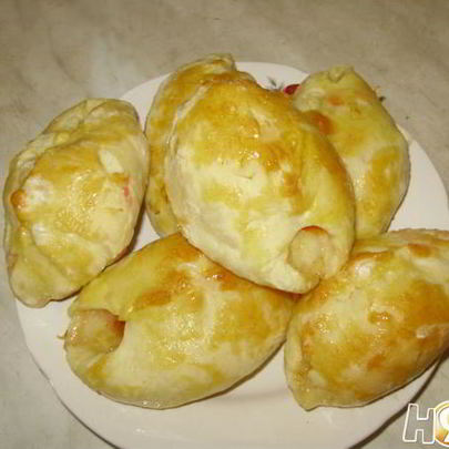 Пирожки с абрикосом и сливой