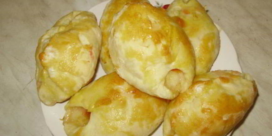 Рецепт пирожков с абрикосом и сливой