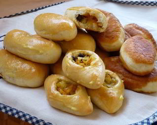 Пирожки с грибами и капустой