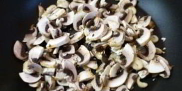 пирожки с грибами и капустой