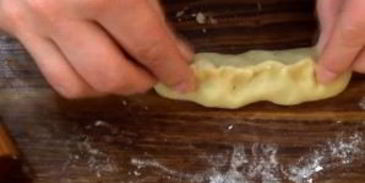 пирожки с картофелем подковки