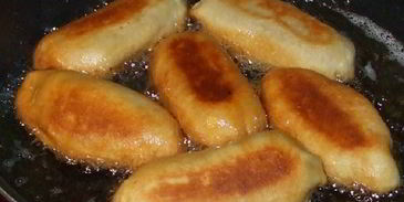 пирожки с сосисками