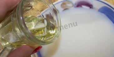 пирожки с сосиской в духовке гусеницы