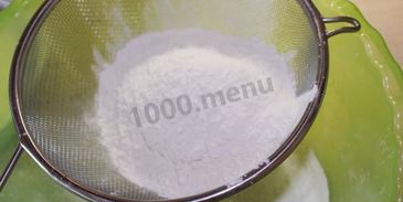 пирожки с сосиской в духовке гусеницы