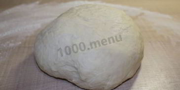 пирожки с сосиской в духовке гусеницы