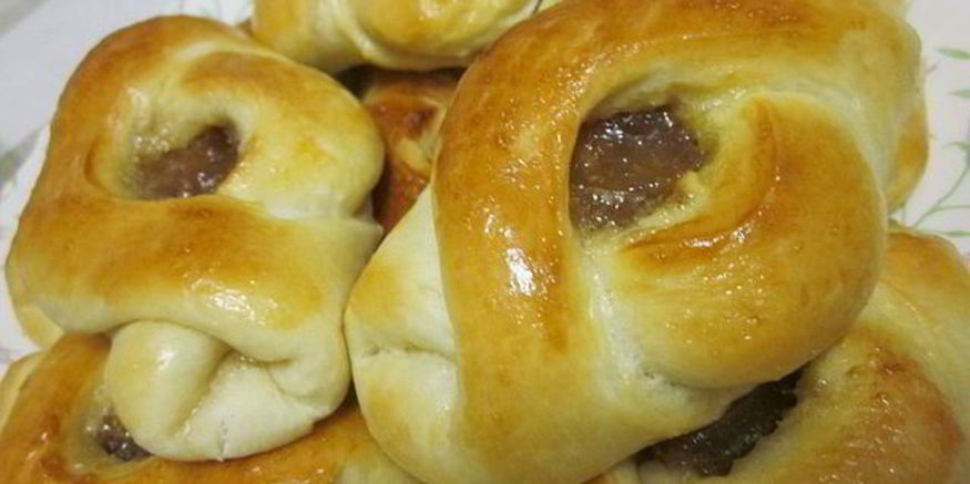 Рецепт пирожков с яблочным вареньем