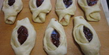 пирожки с яблочным вареньем