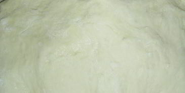 пирожки с яблоками и изюмом на сковороде