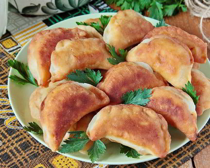 Постные пирожки с фасолью