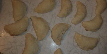 творожные пирожки с яблоками и корицей