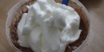 бананово-шоколадное пирожное день и ночь