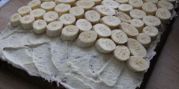 бананово-шоколадное пирожное день и ночь