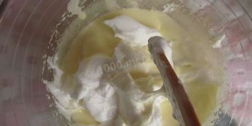 пирожное буше глазированные с малиново-ореховым кремом